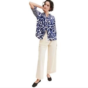 Anthropologie Blue and White Linen Blend Roll Sleeve Button Down Abstract Top